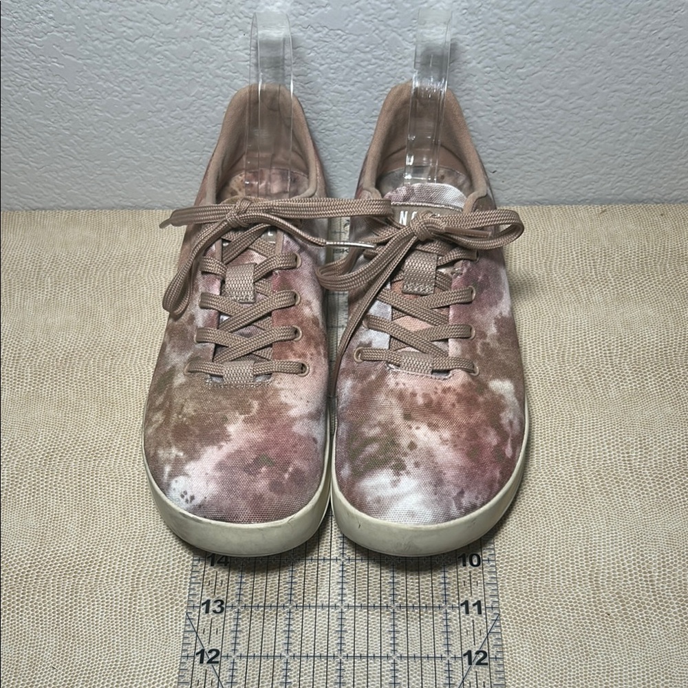 Nobull Women's Tie-Dye Canvas Trainer in Earth Tie-Dye 7.5 - Picture 5 of 16